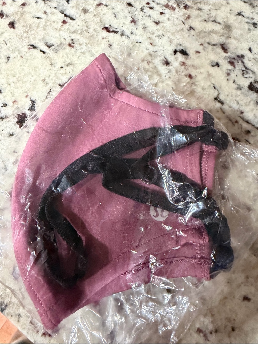 Lululemon face mask NWT